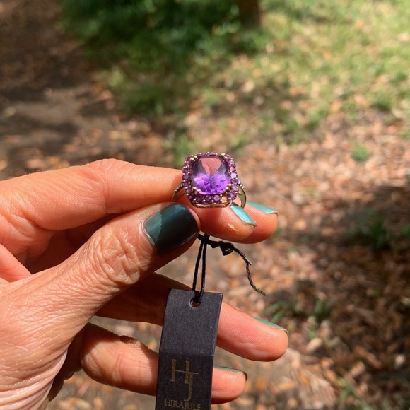 14K Gold with Amethyst and Diamond Ring - Picture 4 of 5